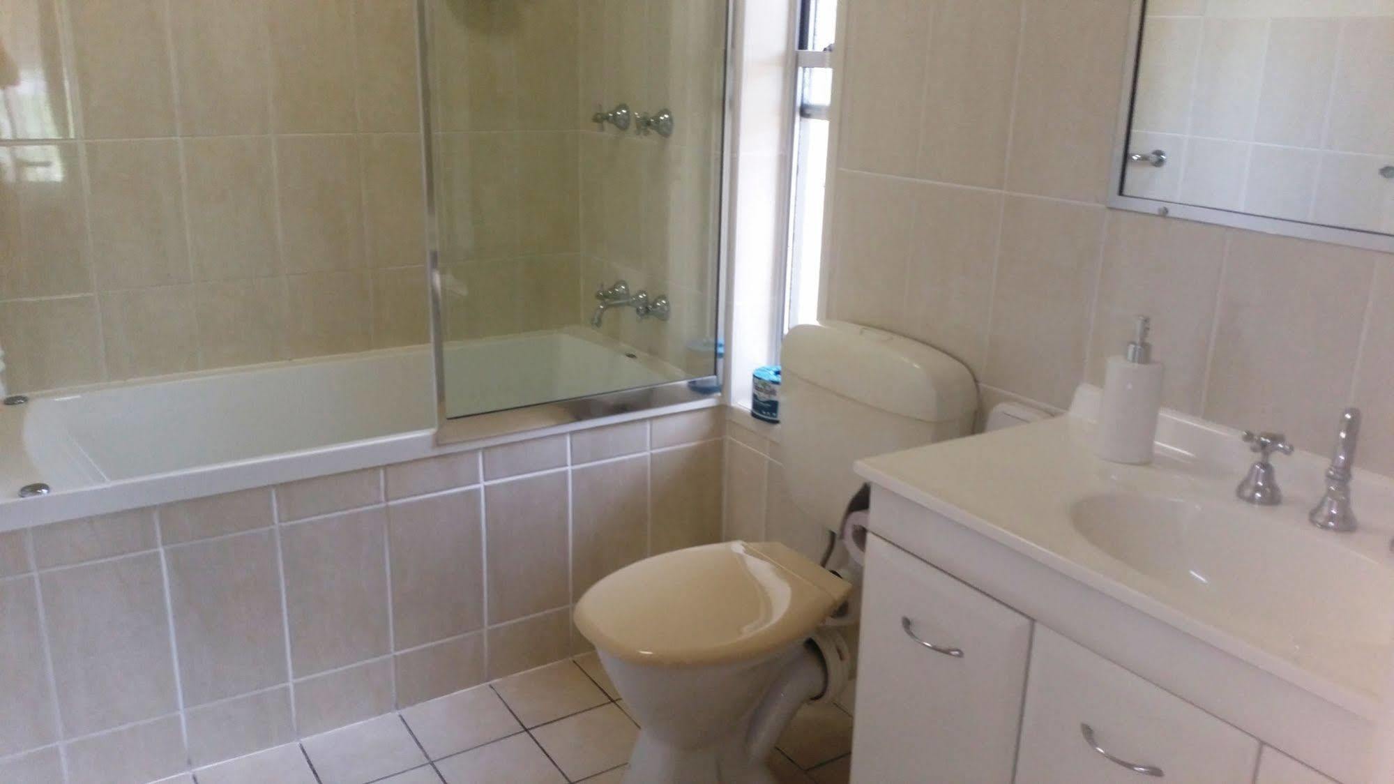 Bundaberg Coral Villa Motor Inn Zewnętrze zdjęcie