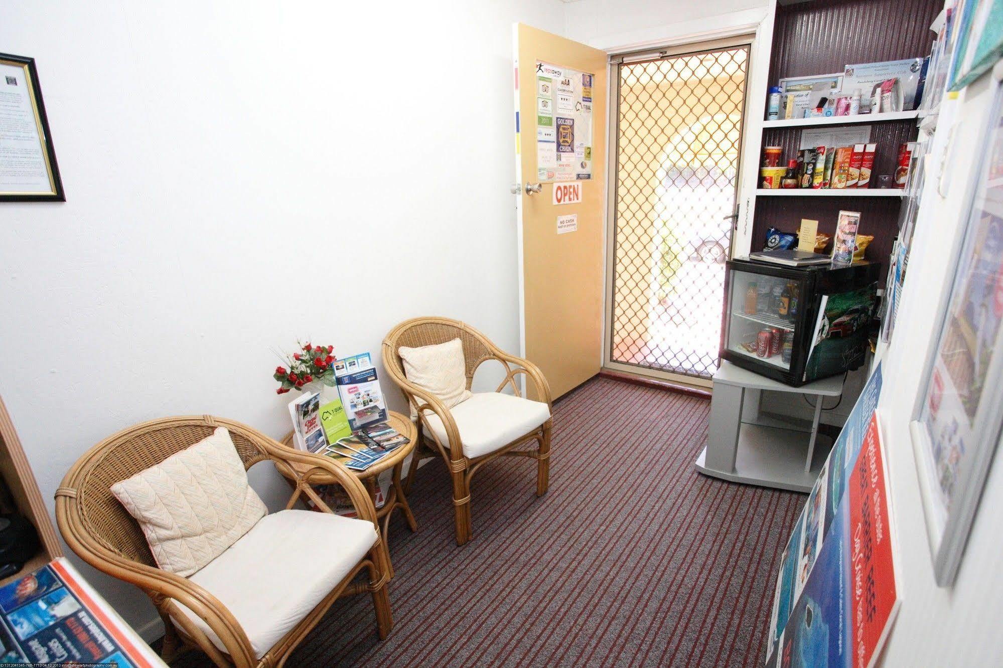 Bundaberg Coral Villa Motor Inn Zewnętrze zdjęcie